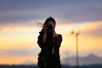 ᴬ ᴳᴸᴵᵀᵀᴱᴿᴵᴺᴳ ᴰᴬᵞ