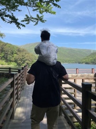 매일 매일 크리스마스를 보내는 묵돌이입니다^^