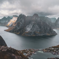 빛을 타고 생긴