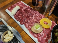 고진만 : 고기 진짜 많이 좋아하는 사람